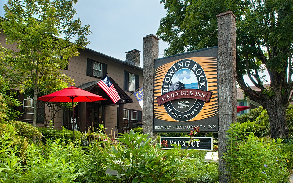 BLOWING ROCK BREWING COMPANY & INN